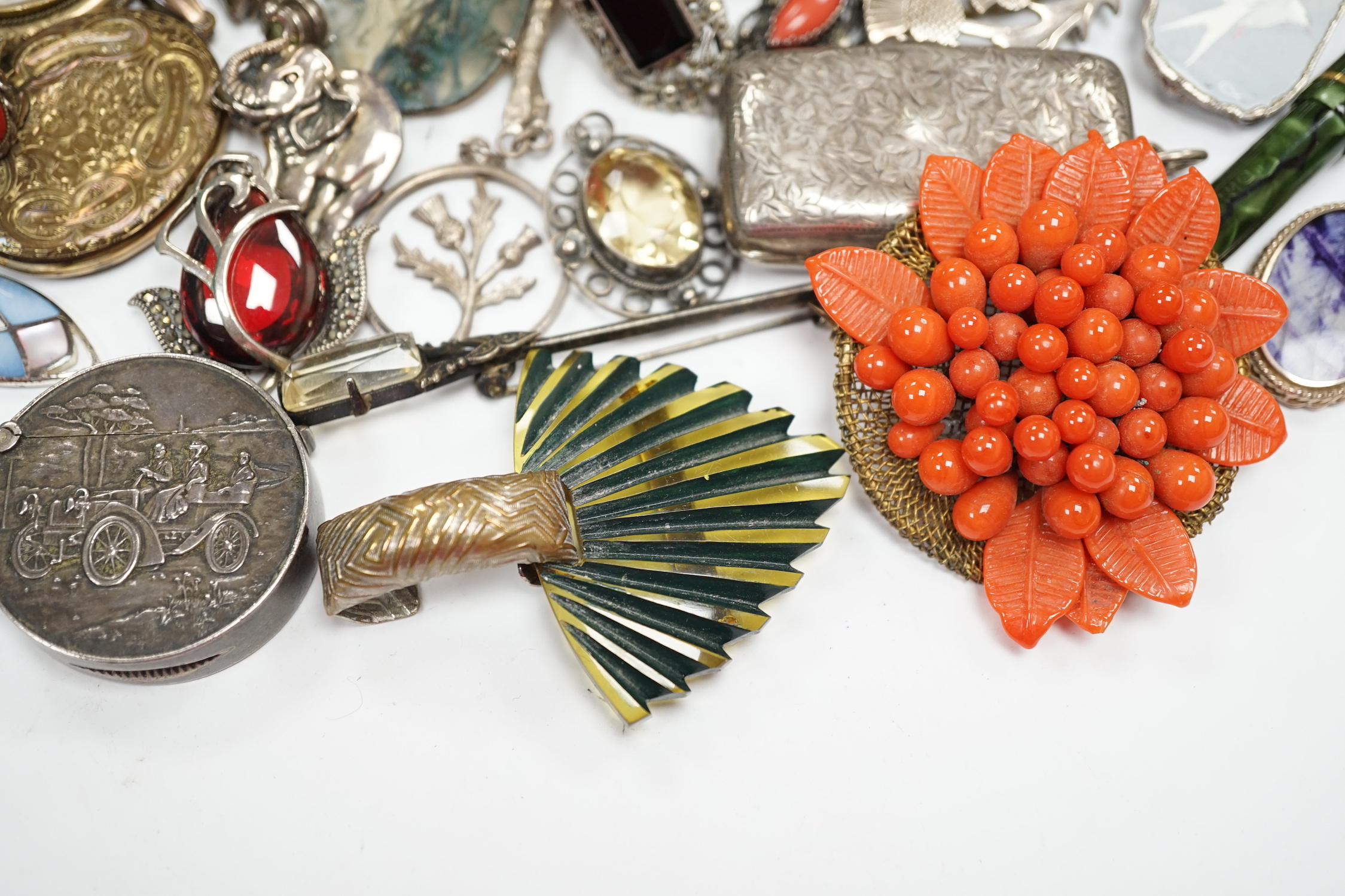 A quantity of assorted mixed silver, jewellery and other items including a sterling and enamel drop pendant, coral, silver brooches, Norwegian sterling and enamel flower brooch, fountain pen, pencils, cufflinks, silver s